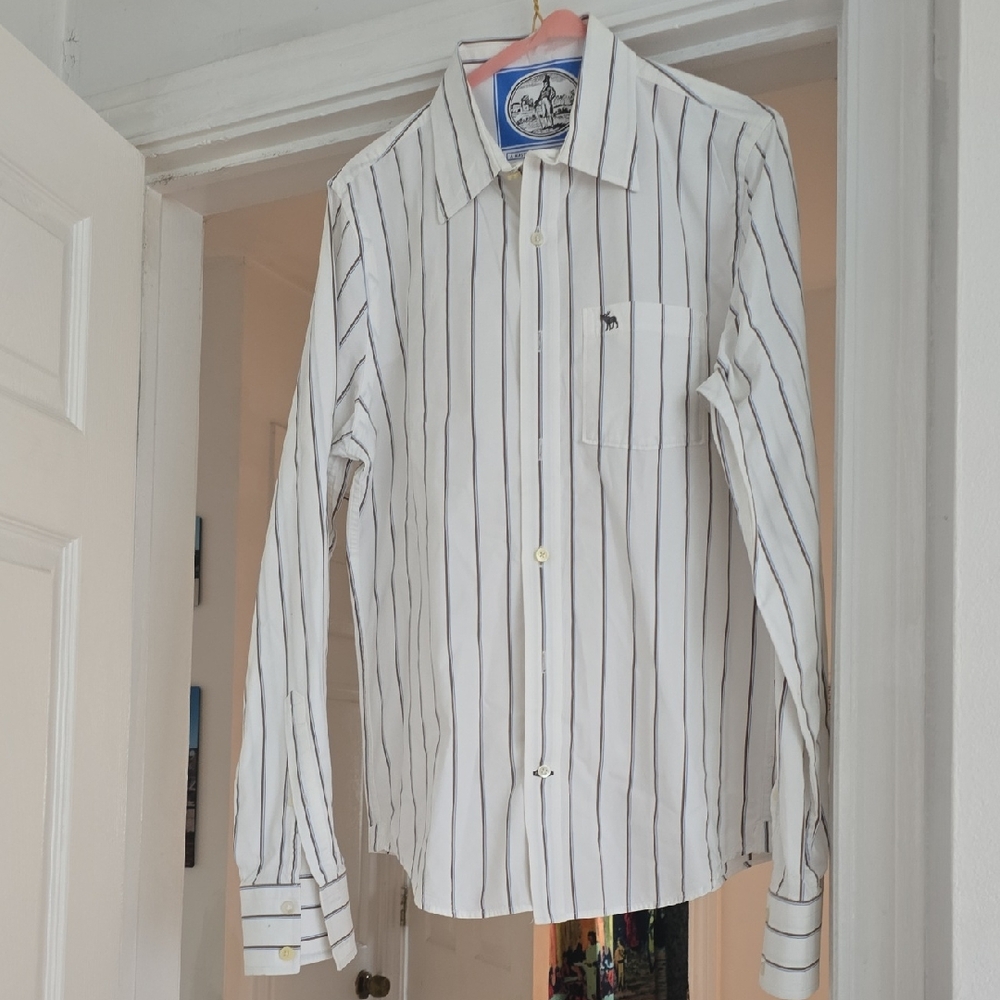 Men's White Striped Button-Down Shirt - Classic Long Sleeve Abercrombie
